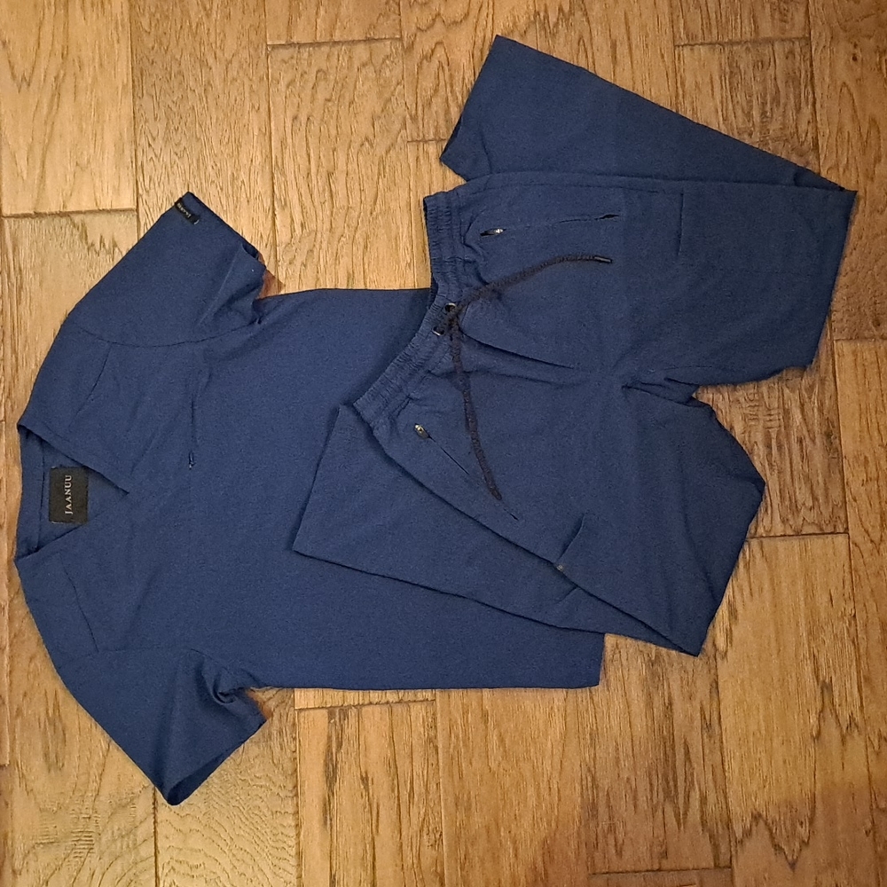 Jaanuu Men's Scrub Set Size Small